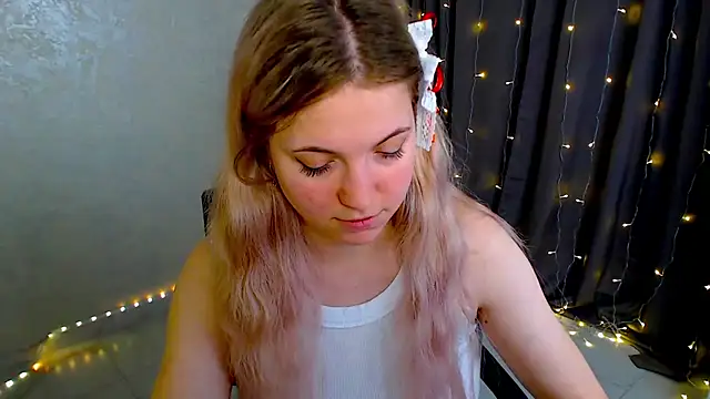 Snapshot of arlana_klart chatting on February 3, 2026, 6:33 am arlana klart online show from February 3, 2026, 6:33 am