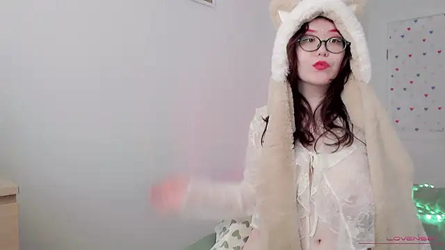 tsunade chan online show from January 16, 2026, 5:22 am