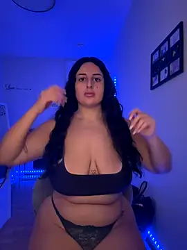 cutiejolina online show from October 1, 2025, 9:58 am