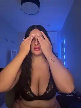 cutiejolina online show from September 22, 2025, 12:22 pm
