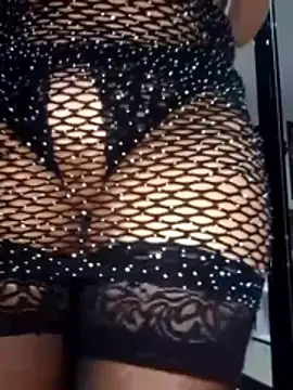 KissMiSveet online show from November 12, 2025, 6:56 pm