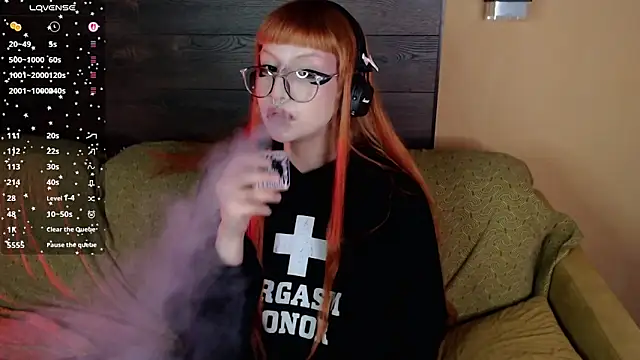 mia  yui online show from March 23, 2026, 8:30 pm