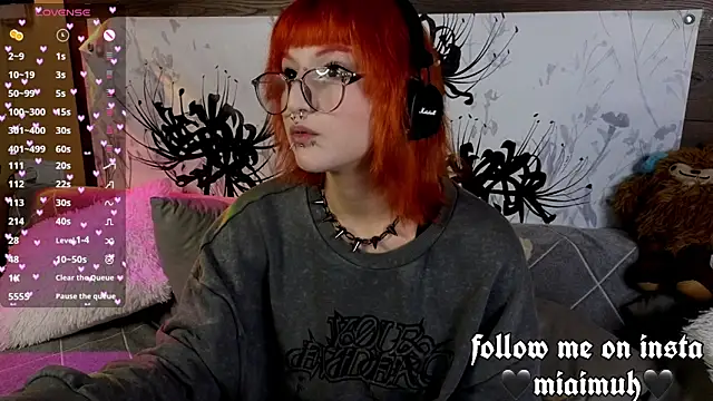 Snapshot of mia__yui chatting on October 2, 2025, 10:57 pm mia yui online show from October 2, 2025, 10:57 pm