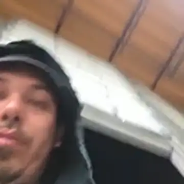 luis97fer online show from June 26, 2026, 4:29 am