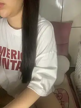 RubyBerry online show from September 18, 2025, 3:59 pm