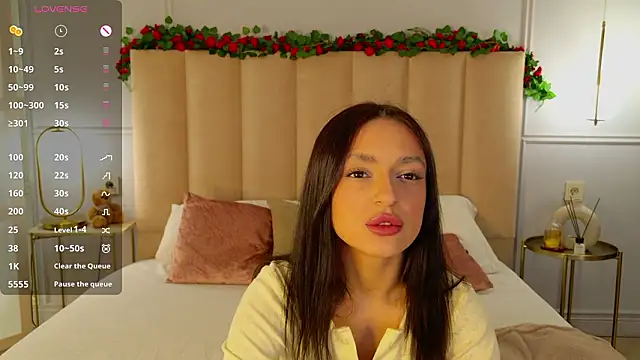 Snapshot of AdoraCortes chatting on February 3, 2026, 5:16 am AdoraCortes online show from February 3, 2026, 5:16 am