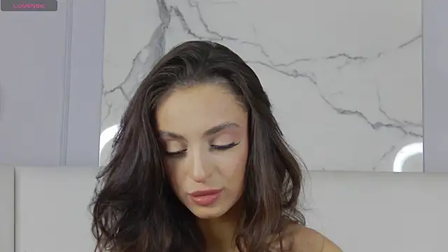 Snapshot of AdoraCortes chatting on September 24, 2025, 5:03 am AdoraCortes online show from September 24, 2025, 5:03 am