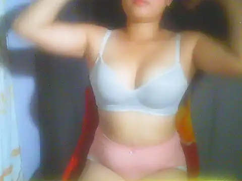 Katie Winslet online show from April 17, 2026, 12:24 am