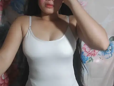 Snapshot of Katie_Winslet chatting on September 20, 2025, 2:49 am Katie Winslet online show from September 20, 2025, 2:49 am