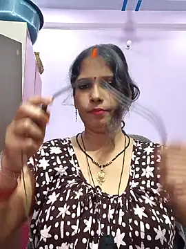 Sonalihot  online show from March 31, 2026, 5:48 pm