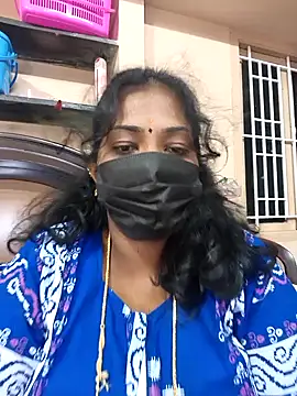 Tamil Mithra online show from November 15, 2025, 8:46 pm