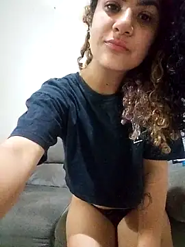 Snapshot of Camilla-23y chatting on November 16, 2025, 2:16 am Camilla-23y online show from November 16, 2025, 2:16 am