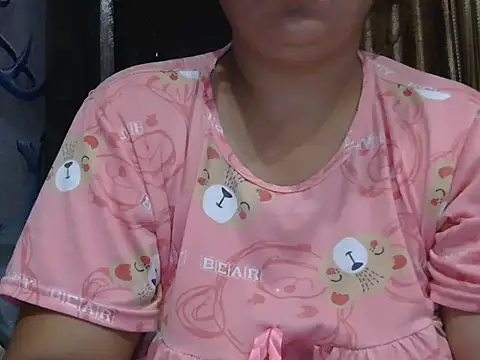 Snapshot of Roxy_sweety_ chatting on September 23, 2025, 12:17 am Roxy sweety online show from September 23, 2025, 12:17 am