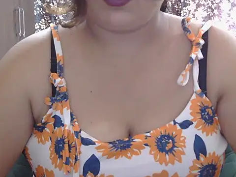 Snapshot of Roxy_sweety_ chatting on September 27, 2025, 5:13 am Roxy sweety online show from September 27, 2025, 5:13 am