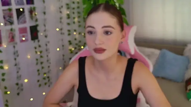 Snapshot of ViolaParkerss chatting on September 25, 2025, 10:21 am ViolaParkerss online show from September 25, 2025, 10:21 am