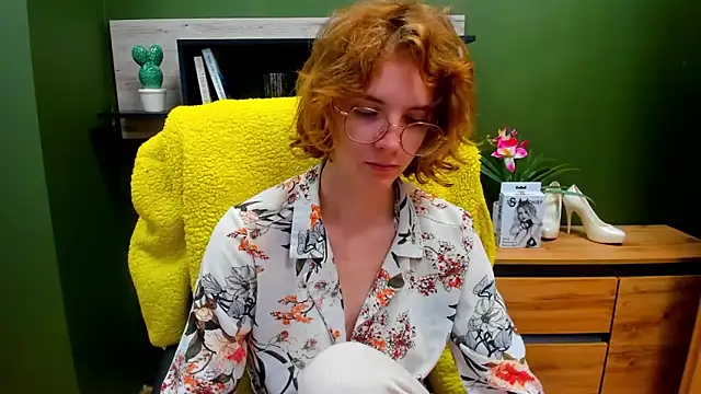 Snapshot of juicyPenny chatting on September 23, 2025, 6:31 am juicyPenny online show from September 23, 2025, 6:31 am