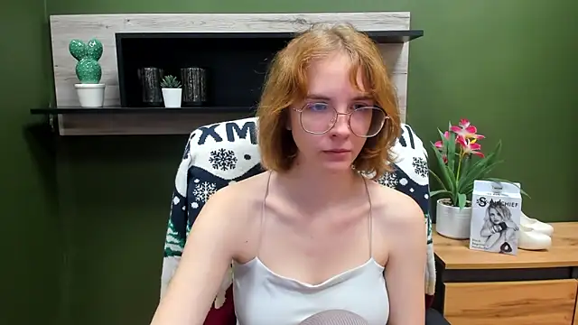 Snapshot of juicyPenny chatting on September 30, 2025, 6:30 am juicyPenny online show from September 30, 2025, 6:30 am