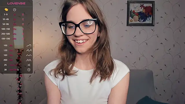 Snapshot of JoanBaggott chatting on October 15, 2025, 7:22 pm JoanBaggott online show from October 15, 2025, 7:22 pm