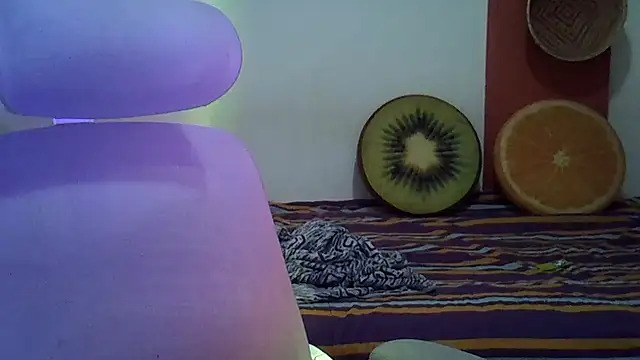 Blue Liz online show from September 23, 2025, 12:34 pm