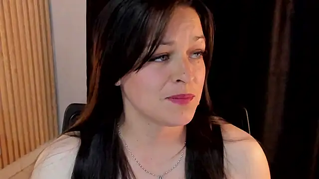 Snapshot of 4ngel_greey chatting on October 2, 2025, 10:02 pm 4ngel greey online show from October 2, 2025, 10:02 pm