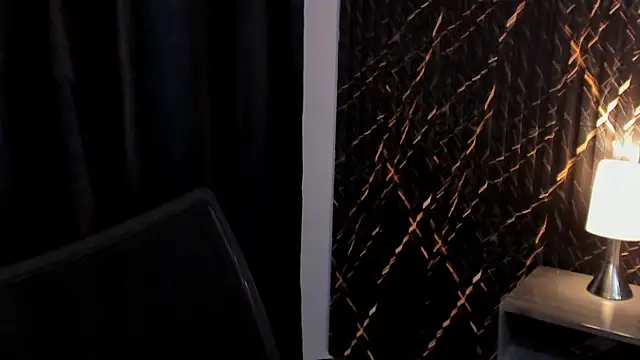 Snapshot of 4ngel_greey chatting on October 14, 2025, 9:36 pm 4ngel greey online show from October 14, 2025, 9:36 pm