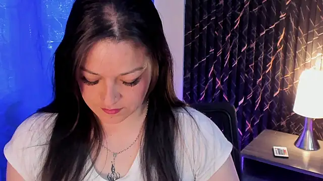 Snapshot of 4ngel_greey chatting on October 21, 2025, 9:25 pm 4ngel greey online show from October 21, 2025, 9:25 pm