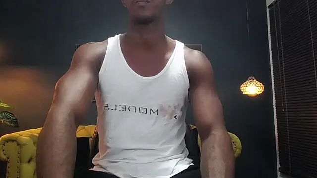 Snapshot of blackbignude chatting on September 24, 2025, 1:35 am blackbignude online show from September 24, 2025, 1:35 am