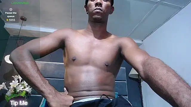 blackbignude online show from November 20, 2025, 1:39 am