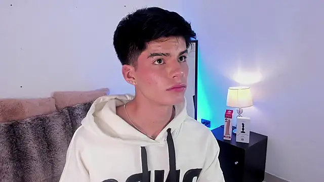 Snapshot of Dulcey_ chatting on September 22, 2025, 6:08 am Dulcey online show from September 22, 2025, 6:08 am