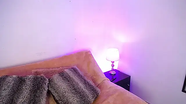 Snapshot of Dulcey_ chatting on December 1, 2025, 3:40 am Dulcey online show from December 1, 2025, 3:40 am