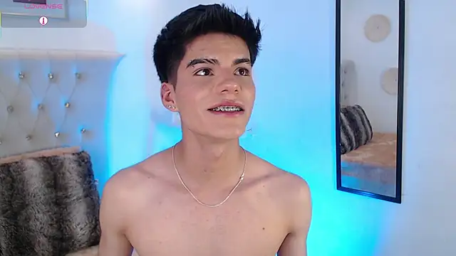 Snapshot of Dulcey_ chatting on September 23, 2025, 3:57 am Dulcey online show from September 23, 2025, 3:57 am