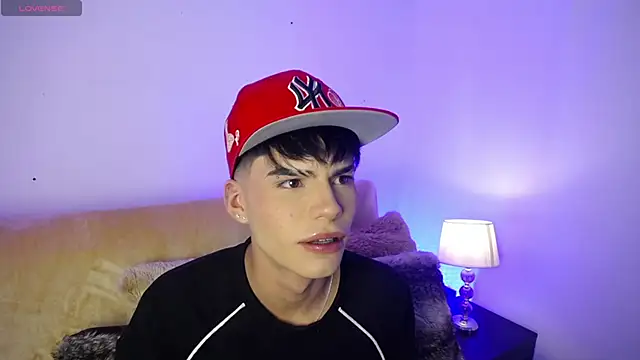 Snapshot of Dulcey_ chatting on September 24, 2025, 4:08 am Dulcey online show from September 24, 2025, 4:08 am