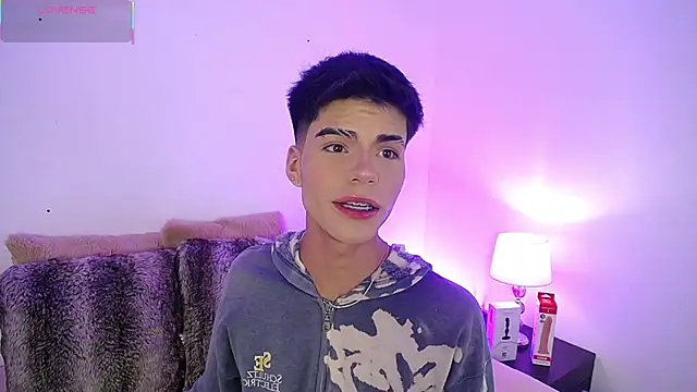 Snapshot of Dulcey_ chatting on September 27, 2025, 4:07 am Dulcey online show from September 27, 2025, 4:07 am