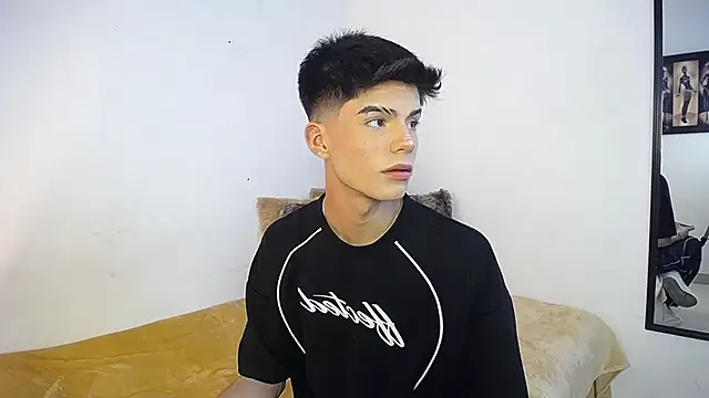 Snapshot of Dulcey_ chatting on September 26, 2025, 4:19 am Dulcey online show from September 26, 2025, 4:19 am