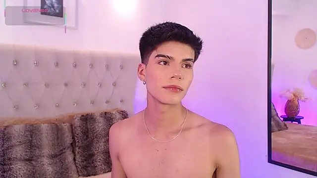 Snapshot of Dulcey_ chatting on December 4, 2025, 4:22 am Dulcey online show from December 4, 2025, 4:22 am