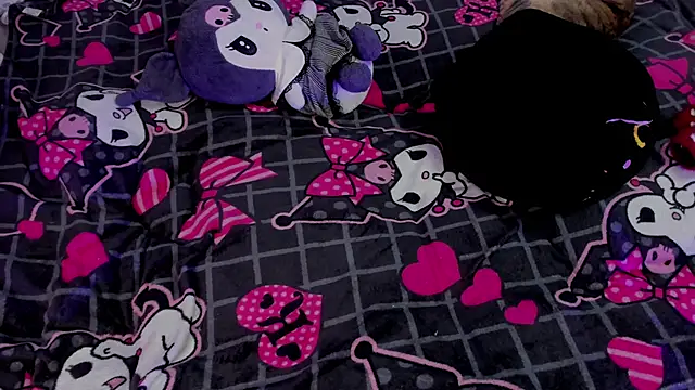 SAVYLOLY online show from February 23, 2026, 4:03 am