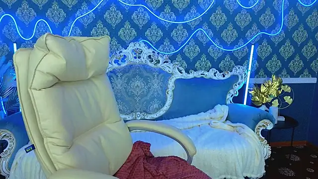 MissRossi online show from November 10, 2025, 7:30 pm