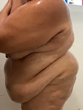 Snapshot of lulusatansbaby chatting on October 26, 2025, 10:32 pm lulusatansbaby online show from October 26, 2025, 10:32 pm