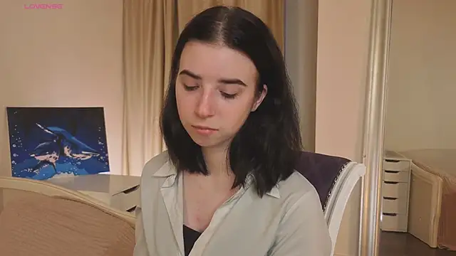 DorisDenmon online show from October 30, 2025, 3:27 am