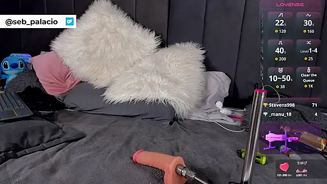 sebas palacioo online show from September 18, 2025, 4:21 pm