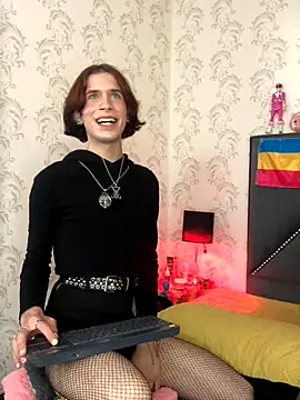 Snapshot of danny_rios20 chatting on October 1, 2025, 1:04 pm danny rios20 online show from October 1, 2025, 1:04 pm