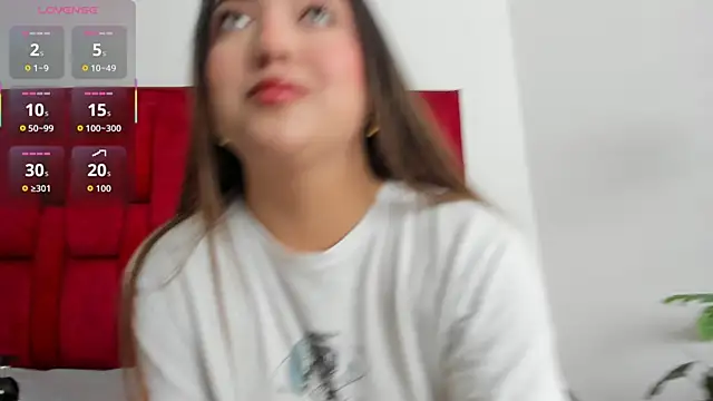 Snapshot of Rosse_Evans_3 chatting on October 8, 2025, 4:08 pm Rosse Evans 3 online show from October 8, 2025, 4:08 pm