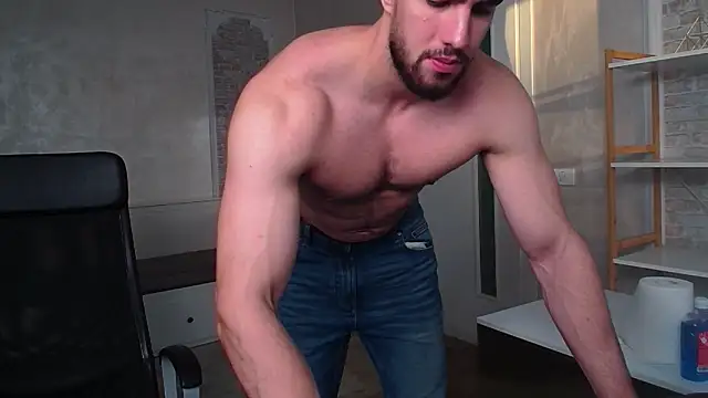 Snapshot of IvanHydee chatting on October 29, 2025, 5:39 am IvanHydee online show from October 29, 2025, 5:39 am