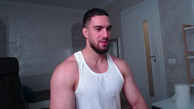 Snapshot of IvanHydee chatting on October 22, 2025, 4:45 am IvanHydee online show from October 22, 2025, 4:45 am