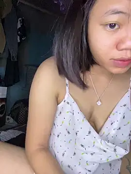 NinaChu online show from September 17, 2025, 3:36 pm
