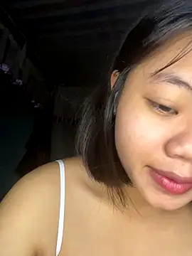 NinaChu online show from September 23, 2025, 5:31 pm