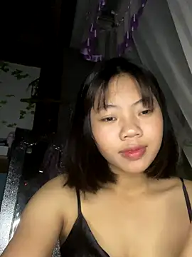 NinaChu online show from September 24, 2025, 4:35 pm