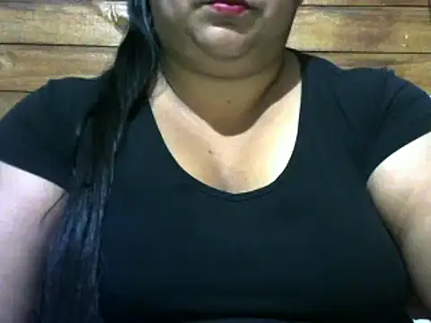 Snapshot of MARRENTINHA34 chatting on October 4, 2025, 12:50 pm MARRENTINHA34 online show from October 4, 2025, 12:50 pm