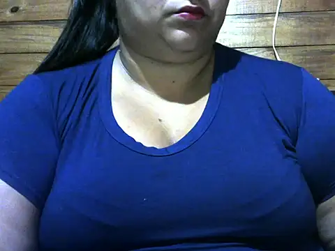 Snapshot of MARRENTINHA34 chatting on October 29, 2025, 12:26 pm MARRENTINHA34 online show from October 29, 2025, 12:26 pm