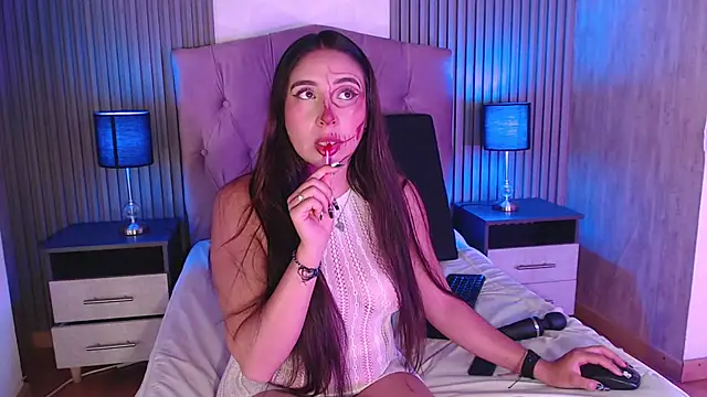 Snapshot of Bonnali_lune chatting on October 1, 2025, 10:13 pm Bonnali lune online show from October 1, 2025, 10:13 pm